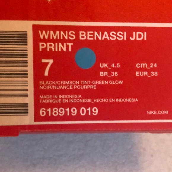 Nike slides - Picture 3 of 3